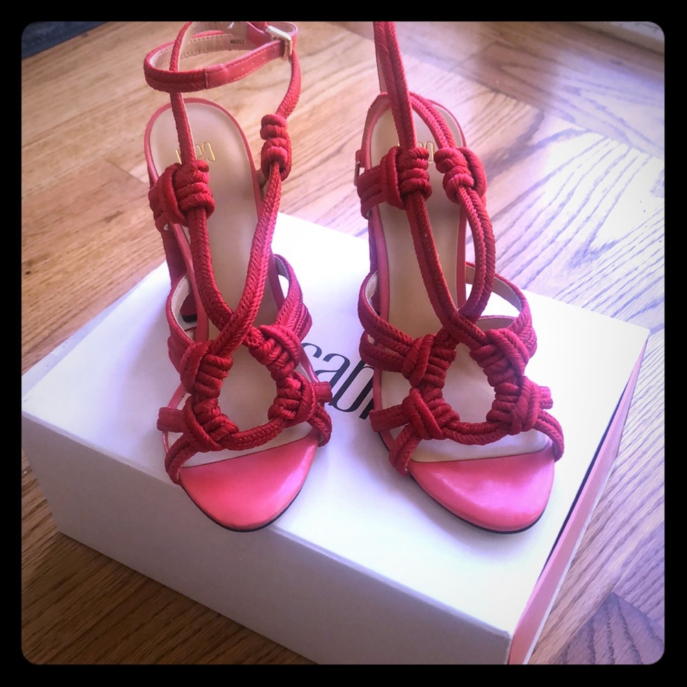 Cabi heel sandals